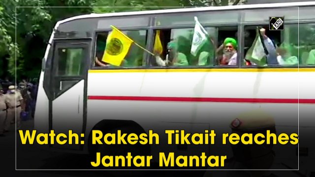 Rakesh Tikait reaches Jantar Mantar for protest against farm laws