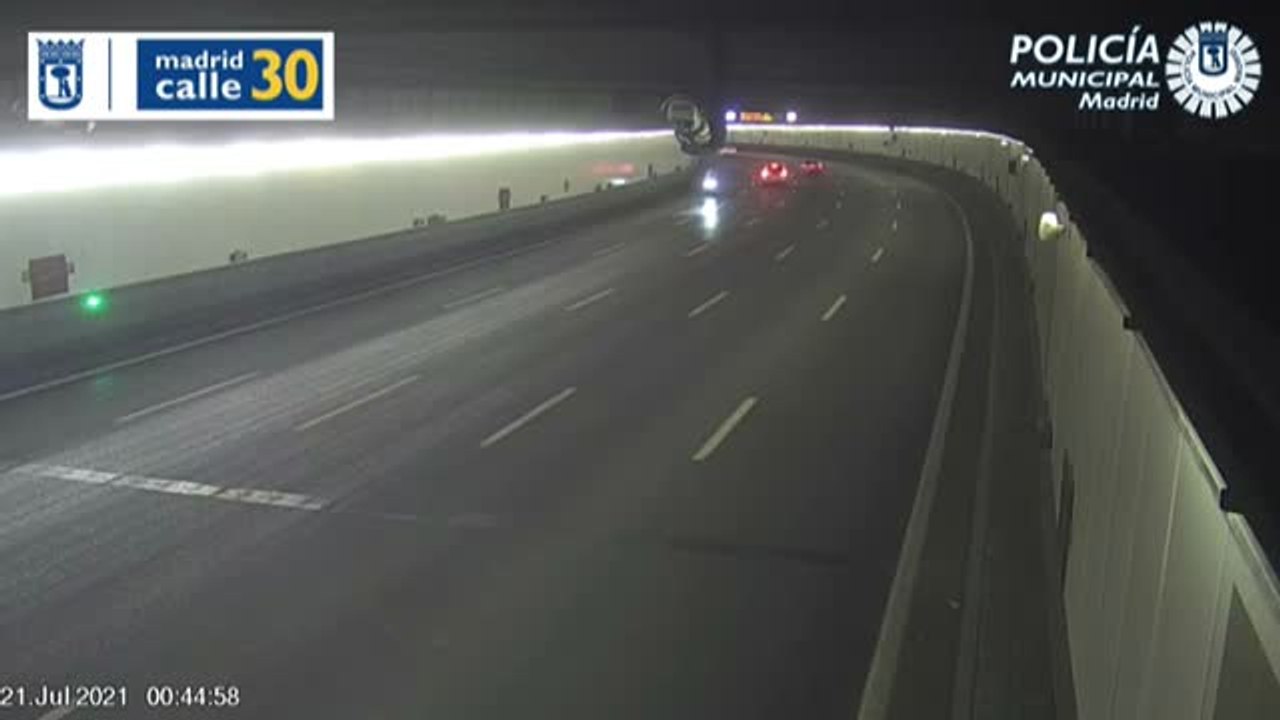 Un motorista circula 14 kilómetros en sentido contrario en Madrid