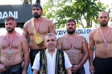 Tarihi güreşlerin yeni ağası Amerikalı iş adamı oldu