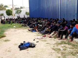 Fas üzerinden İspanya'nın Melilla kentine 238 Afrikalı göçmen geçiş yaptı