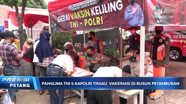 Panglima TNI dan Kapolri Tinjau Vaksinasi di Rusun Petamburan