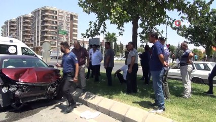 Şanlıurfa'da zincirleme kaza: 3 aracın karıştığı kazada 6 kişi yaralandı