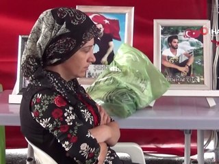 Evlat nöbetindeki baba, 17 bayramdır oğlunu göremiyor