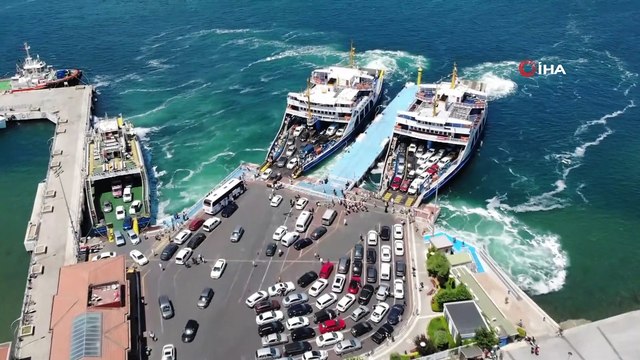 Tatilcilerin dönüş çilesi başladı