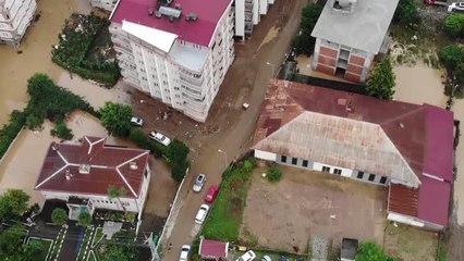 Arhavi'de su taşkınlarının yaşandığı bölge havadan görüntülendi
