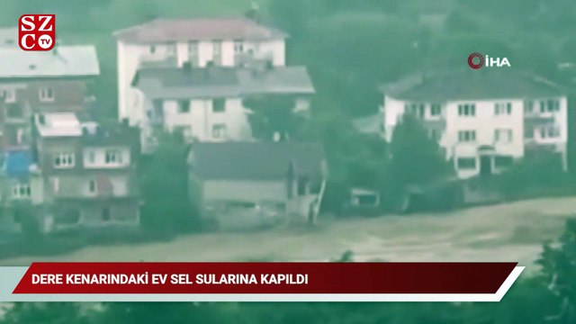 Artvin’in Arhavi ilçesinde dere kenarındaki ev sel sularına kapıldı