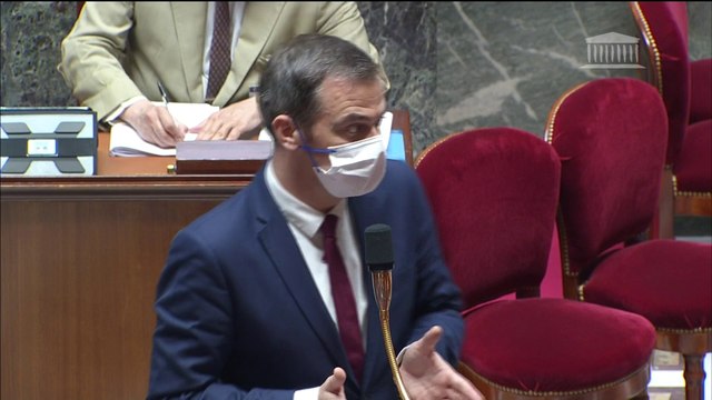 Pass sanitaire à l'Assemblée nationale: Olivier Véran explique que le risque d'inconstitutionnalité est élevé