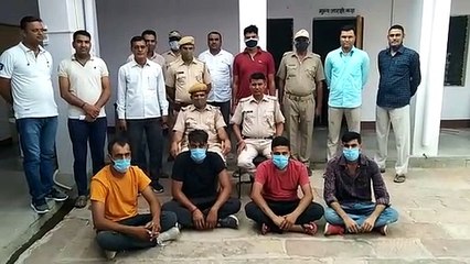 डकैती की साजिश रचते 4 गिरफ्तार, 3 हथियार व 5 कारतूस जब्त