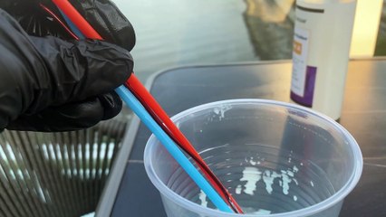 Static Makes Liquid Drip Sideways