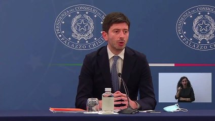 Green pass, Speranza: "Esteso utilizzo in maniera significativa, anche per ristorazione al chiuso"