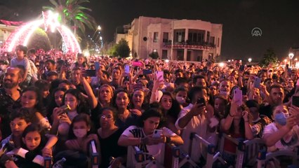 HATAY - Sanatçı Kıraç, Hatay'ın ana vatana katılışının 82'nci yıl dönümü kutlamalarında sahne aldı