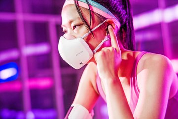 LG Upgrades Its Wearable Air Purifier With a Built-In Mic and Speaker