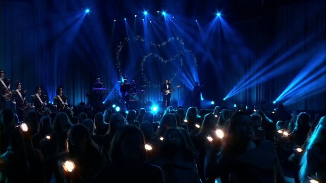 Норвегия оплакала жертв теракта