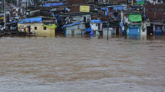 Heavy rains lead to severe water-logging in Thane