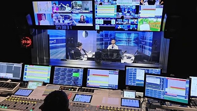 La tombe du Maréchal Pétain attire toujours les curieux