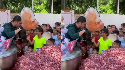 CZN Burak yine rekor kırdı! Sokak ortasında kavurma şov...