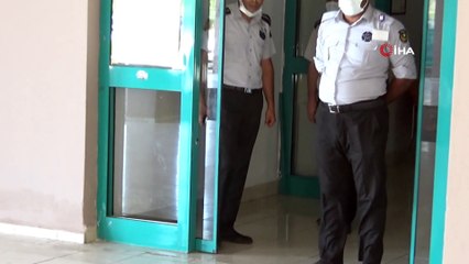 Hasta yakınları polis ve sağlıkçılara saldırdı