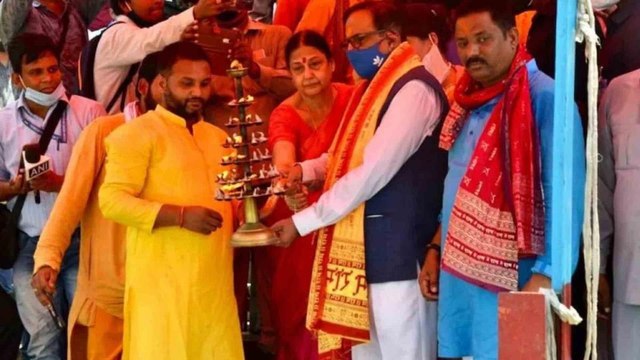 UP Polls: BSP launches its 'Brahmin Sammelan' from Ayodhya