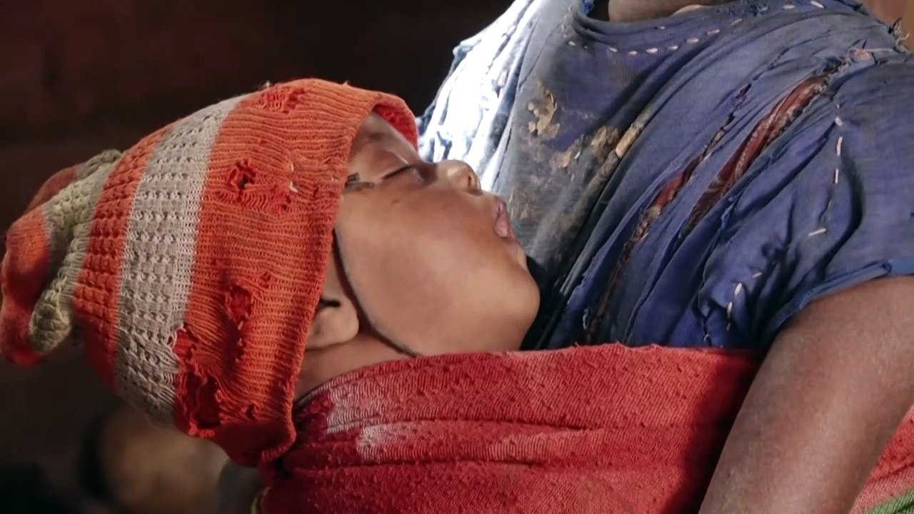 Famine à Madagascar: les silhouettes émaciées des villages 'zombie'