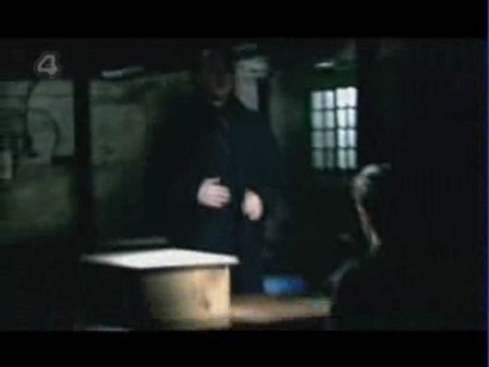 Derren Brown Mind Control - Invisible Man