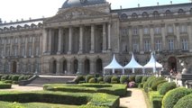 Succès de foule malgré les restrictions pour la première journée de portes ouvertes au Palais royal à Bruxelles