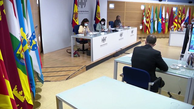 La posible tercera dosis, protagonista del debate entre Gobierno y CAM