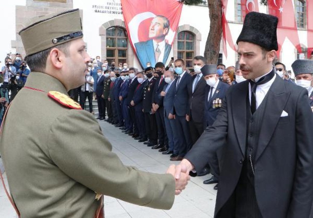 ERZURUM KONGRESİ'NİN 102'NCİ YIL DÖNÜMÜNDE COŞKULU KUTLAMA