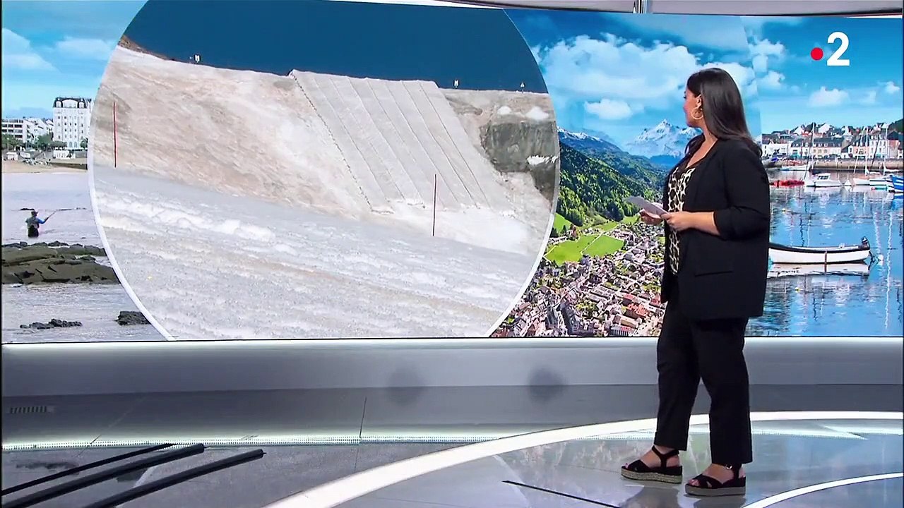 Vacances d'été : quand les touristes décident de partir dans les Alpes pour skier