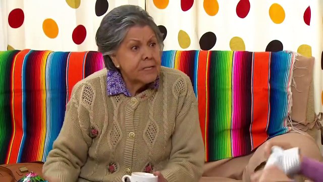 Lo Que Callamos Las Mujeres - La cruz de la violencia