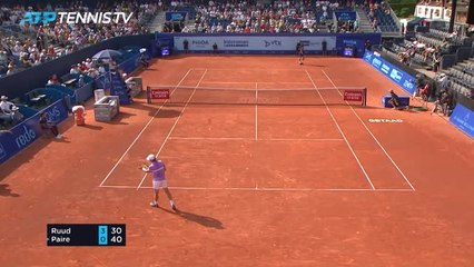 Gstaad - Paire tombe face à Ruud