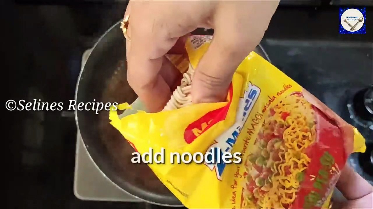 5 Minutes Evening Snacks Recipe | Crispy &Tasty Bread Snacks|Maggi Puff Recipe|Maggi Recipe | 5 মিনিট সন্ধ্যা স্ন্যাকস রেসিপি | ক্রিস্পি এবং টেস্টি রুটি স্ন্যাক্স | ম্যাগি পাফ রেসিপি | ম্যাগি রেসিপি |