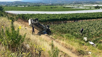 Tarlaya devrilen araçtaki 1 kişi öldü, 1 kişi yaralandı