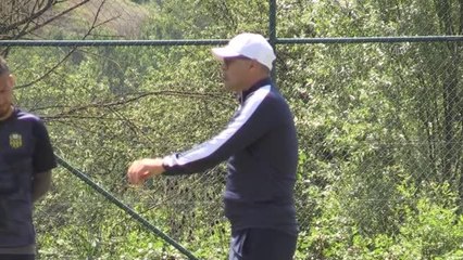 Yeni Malatyaspor'un kampı devam ediyor