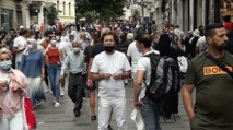 İstanbul’da corona turu: İstiklal Caddesi doldu taştı…
