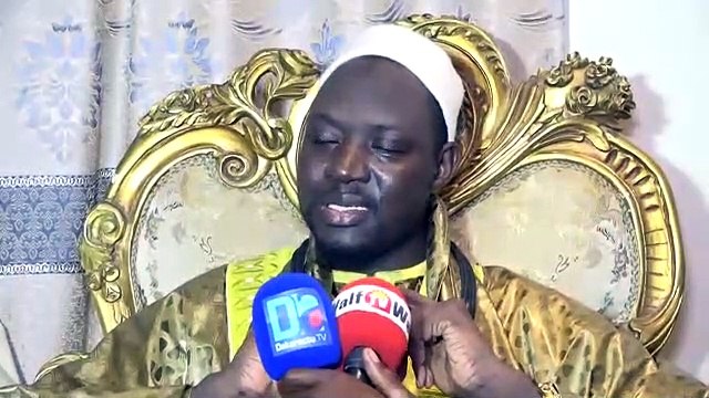 Serigne Modou Bousso DIENG dénonce : Macky Sall étouffe les chefs d'entreprise de Touba pour...