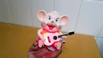 Unboxing and Review of head shaking mouse light music toy for kids