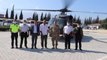 Jandarma ve polis ekipleri helikopterle trafik denetimi yaptı