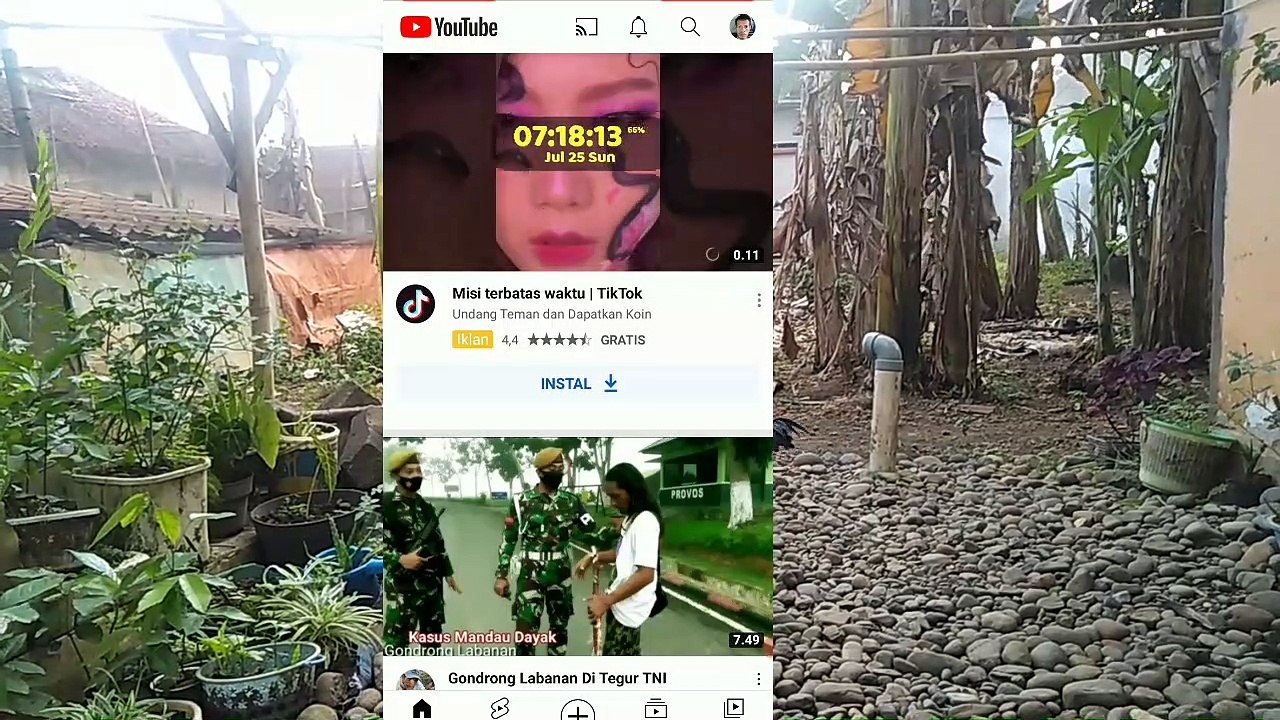 Cara menggunakan floating clock/waktu di hp