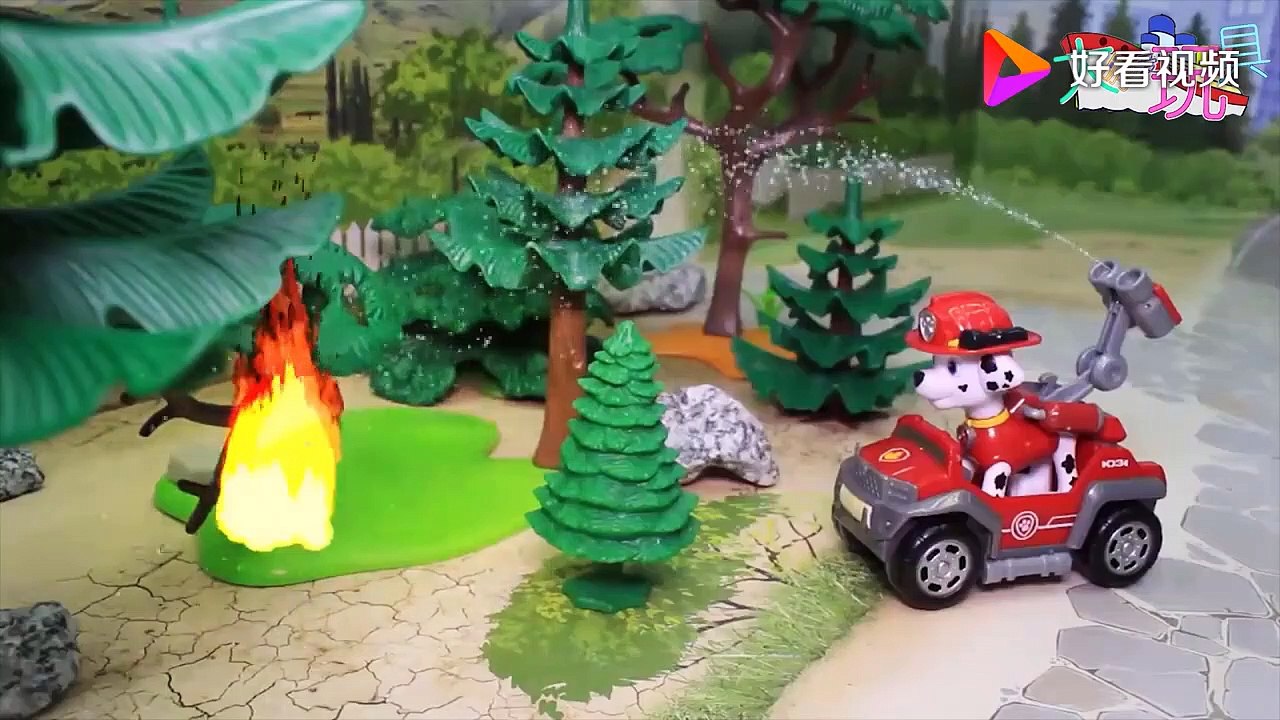 The doctor controls the big shark to do bad things everywhere, and the PJ Masks hero sends out