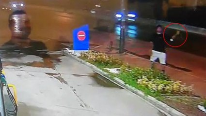 Akaryakıt istasyonuna atılan oyuncak el bombası paniğe neden oldu
