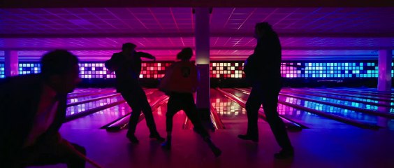 GUNPOWDER MILKSHAKE (CÓCTEL EXPLOSIVO) - Tráiler Español [HD] (2021)