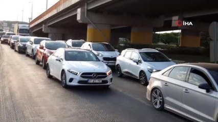 Tatilin son gününde Afyonkarahisar'da yoğunluk oluştu