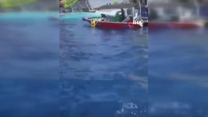 Çin'de 67 kişiyi taşıyan deniz platformu yan yattıPlatformdakiler suya düştü, 4 kişi kayıp