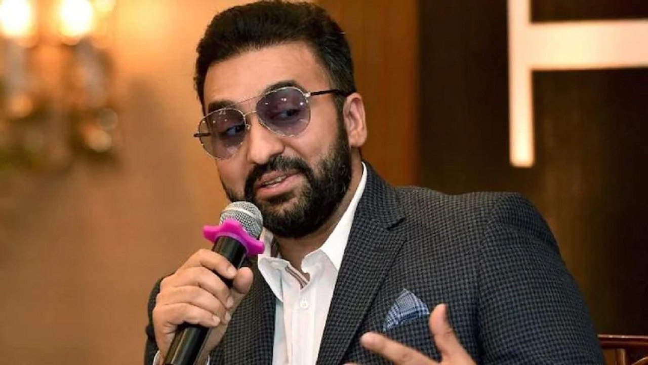 Mumbai Police discovered hidden locker from Kundra's office