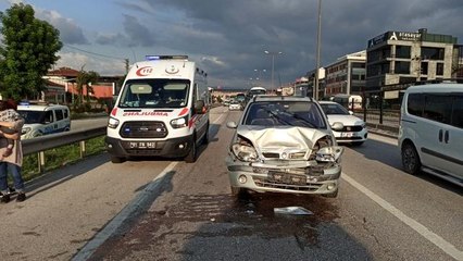 Bayram tatili dönüşünde kaza: 3 yaralı