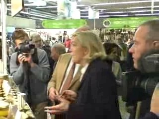 Marine LePen Salon agricuture