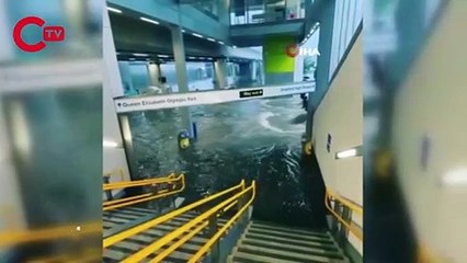 Londra'daki şiddetli yağış sele neden oldu