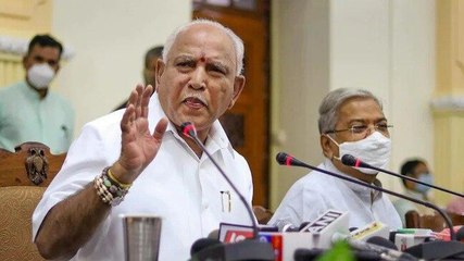 Yediyurappa breaks down, announces his resignation as Karnataka CM