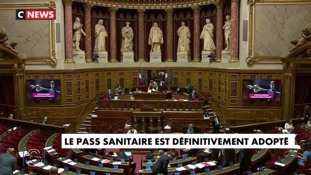 Coronavirus : le projet de loi sur l'extension du pass sanitaire adopté par le Parlement