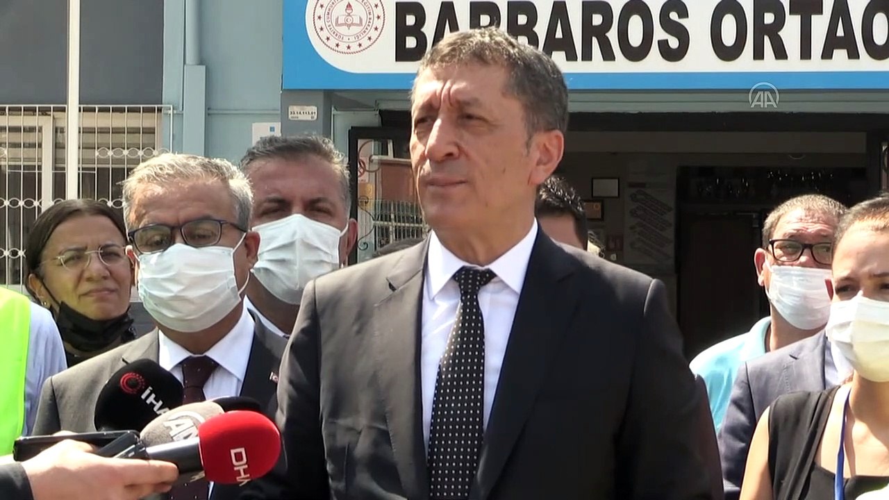 MERSİN - Bakan Selçuk: 'Bizim şu andaki bakış açımız okulların tamamen 6 Eylül'de açılmasıyla ilgili'